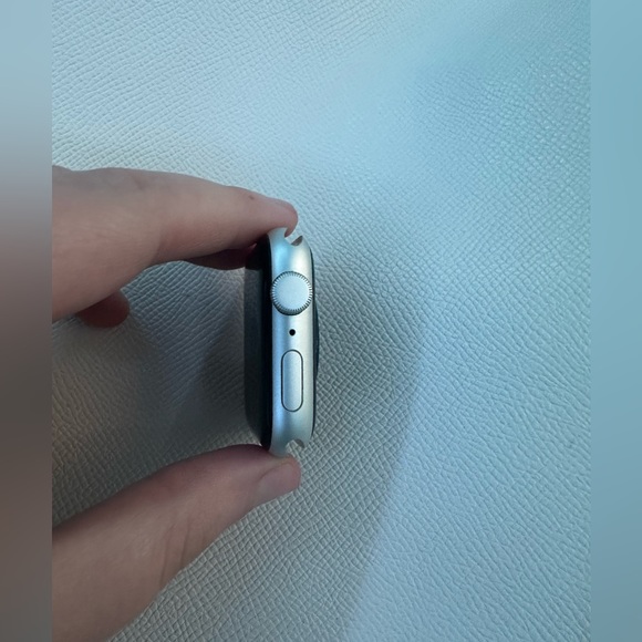Apple Watch Se 44mm - Picture 4 of 6